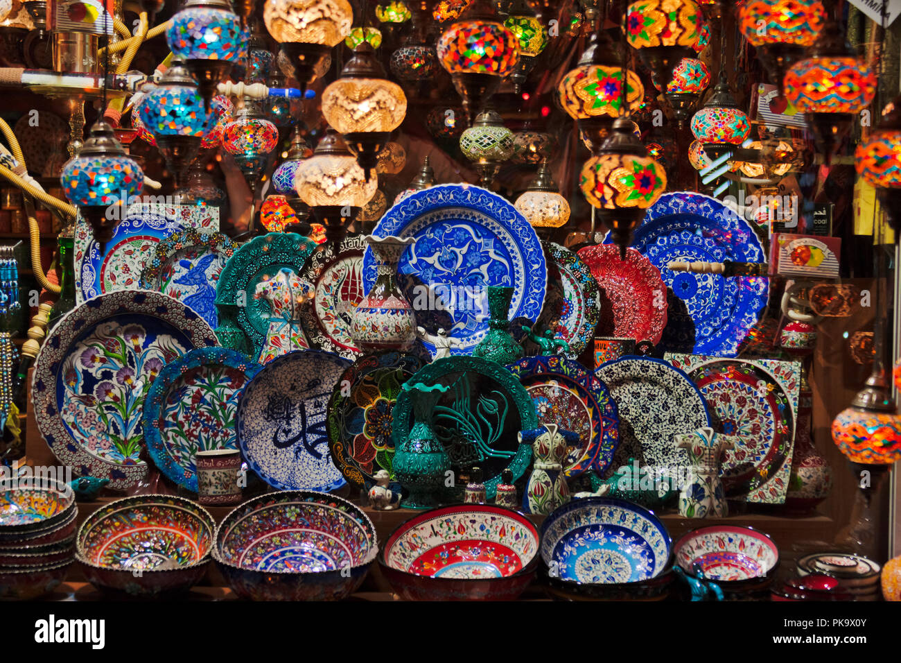 Selling porcelain at Grand Bazaar, Istanbul, Turkey Stock Photo