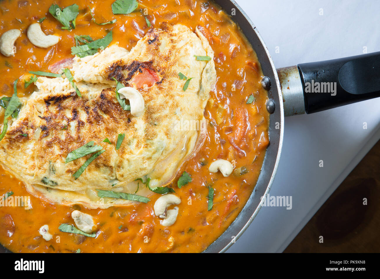 Sri Lankan Omelette curry served in the pan Stock Photo Alamy