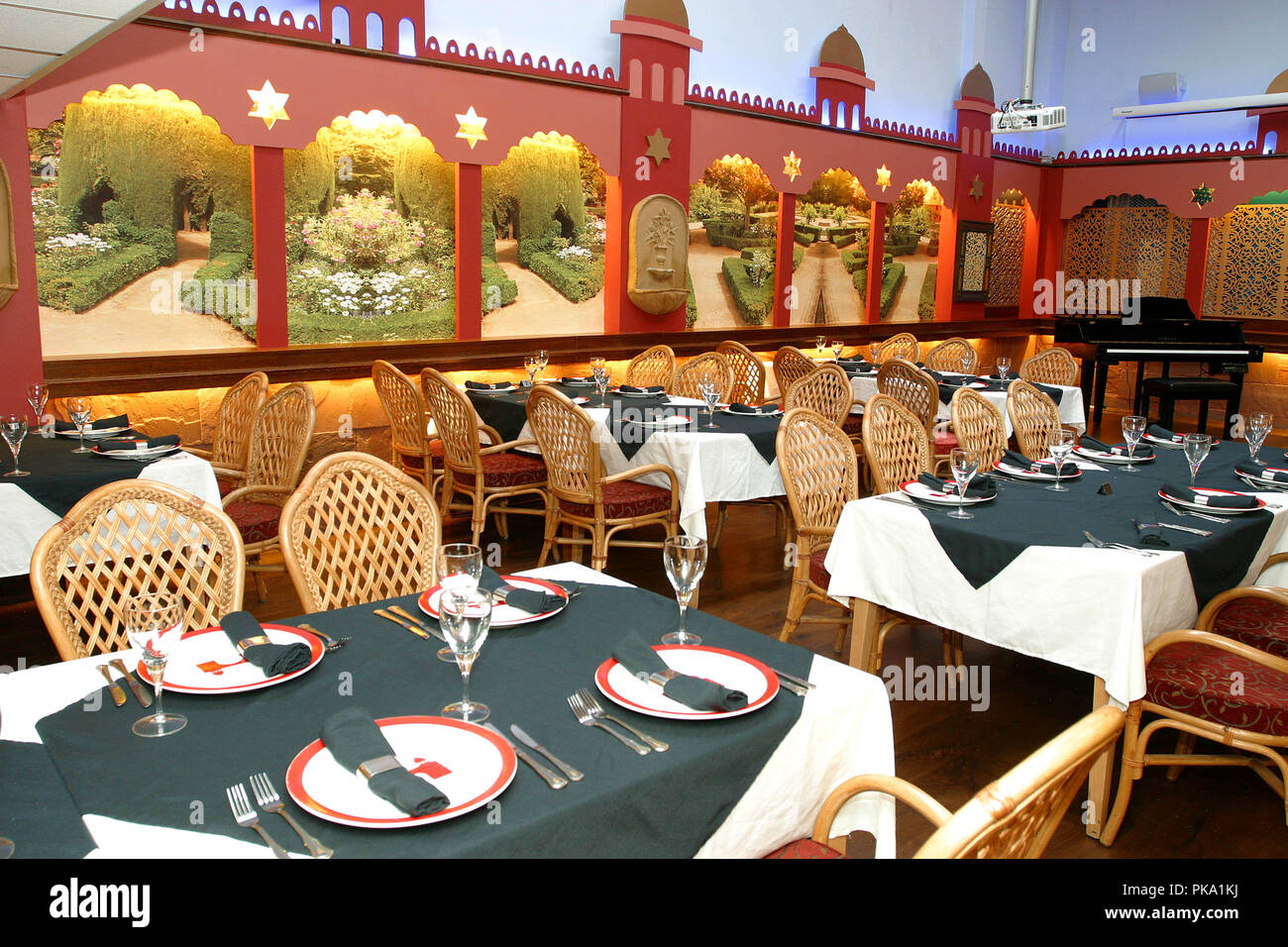 Indian cuisine fine dining Stock Photo - Alamy