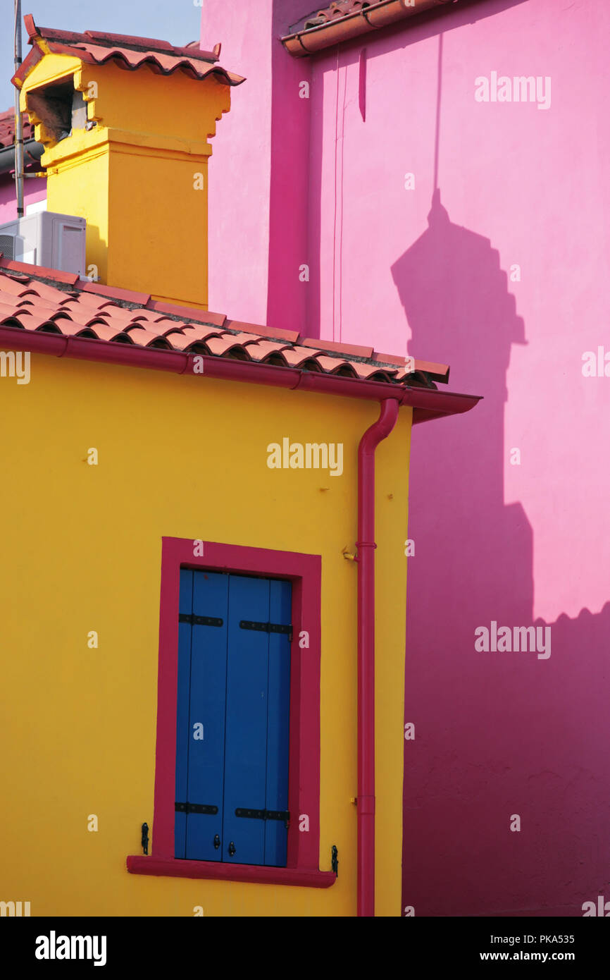 Gaudily hires stock photography and images Alamy