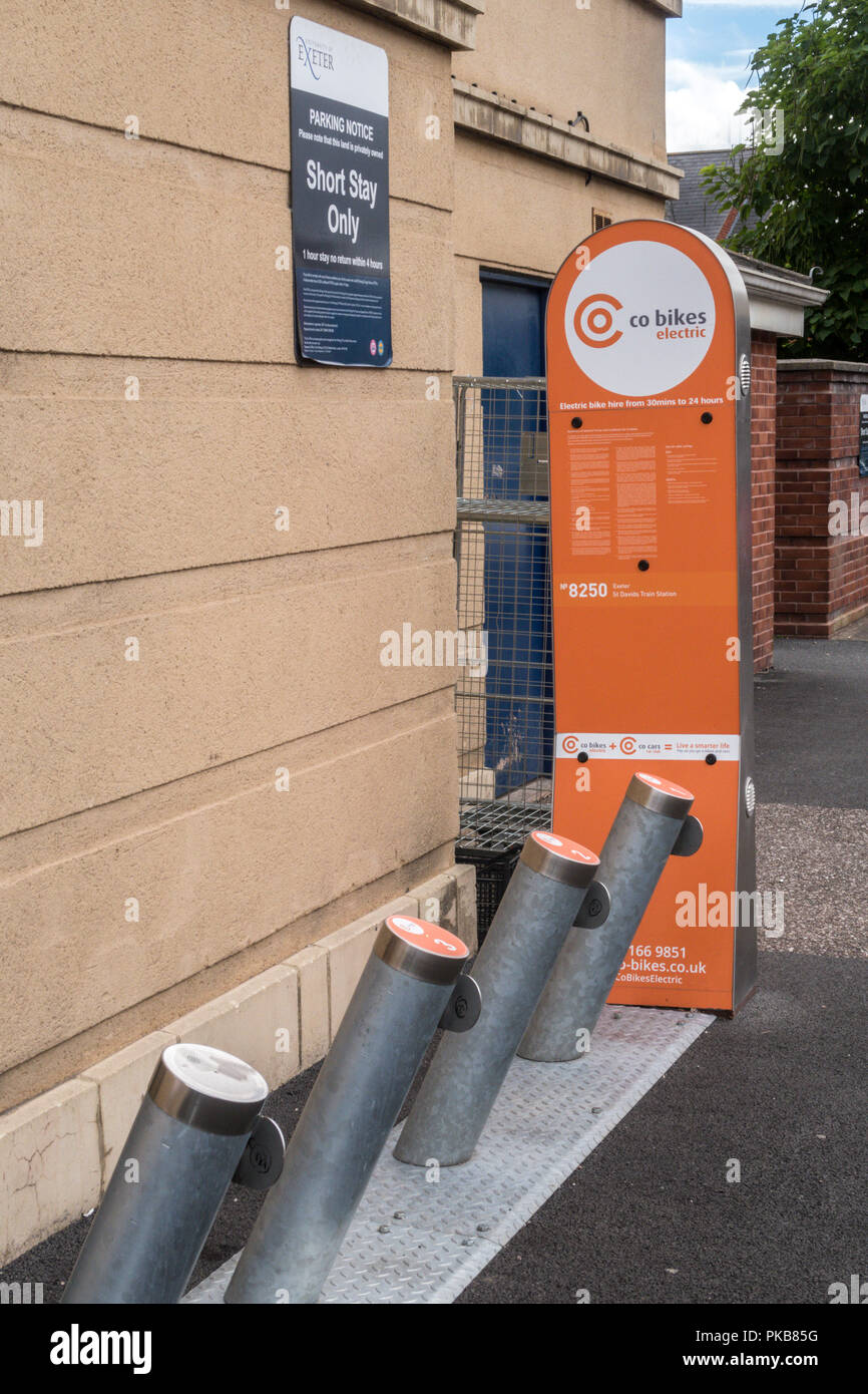 Exeter st davids station hires stock photography and images Alamy