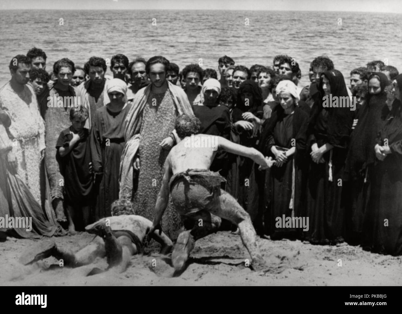 Il Vangelo secondo Matteo The Gospel According to St. Matthew Year : 1964  Italy Director : Pier Paolo Pasolini  Enrique Irazoqui  Photo: Angelo Novi Stock Photo