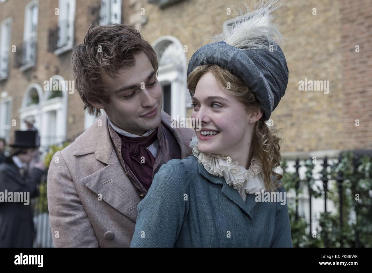 Mary Shelley Year : 2017 USA / UK Director : Haifaa Al-Mansour Douglas Booth, Elle Fanning Stock Photo