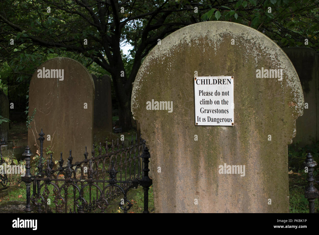 Children Warning Sign. Please Do Not Climb on the Gravestones It is ...