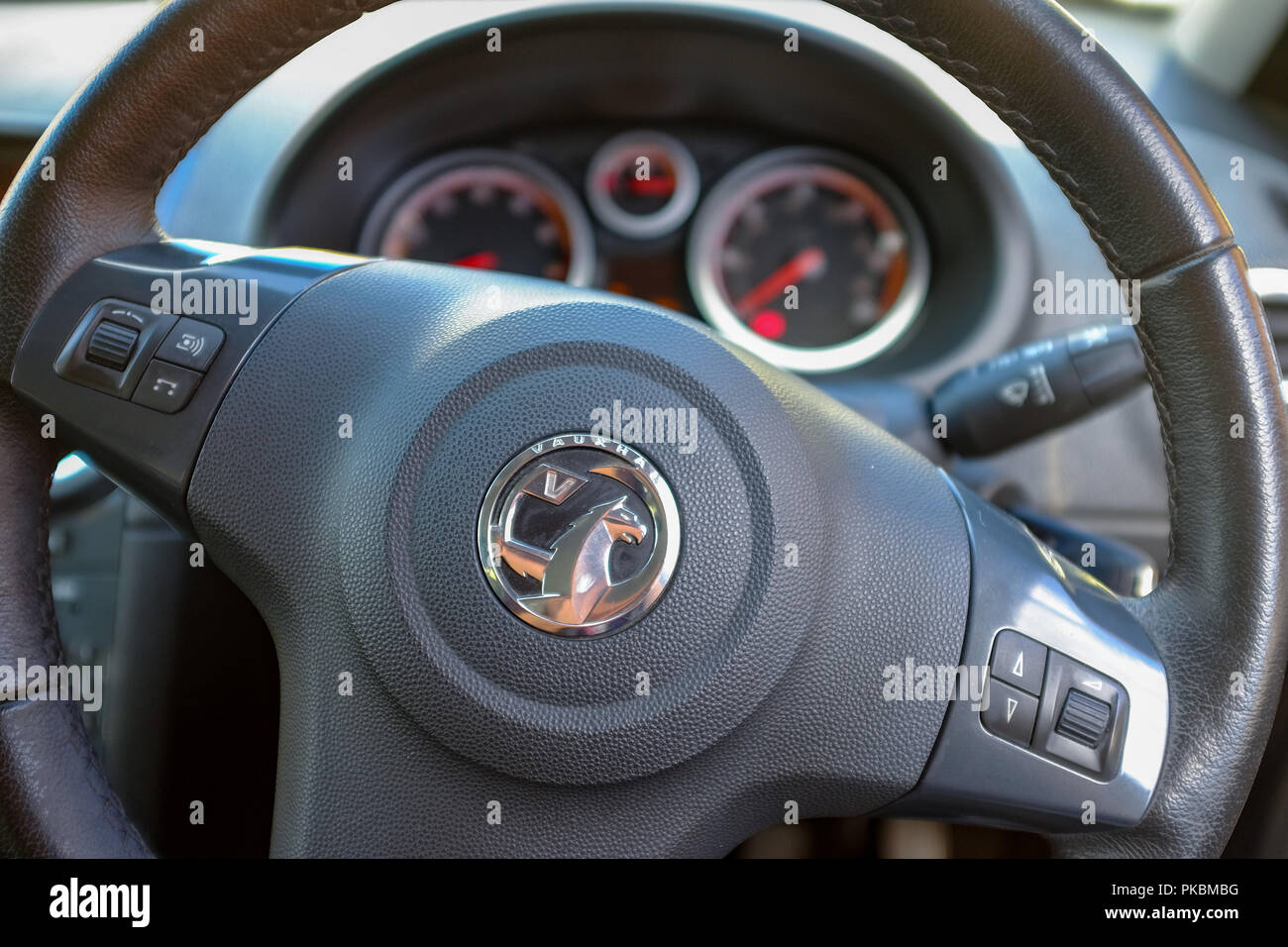 Deep Dish Rally Steering Wheel For Vauxhall Corsa B/C, Astra F, GSI, Calibra, Tigra
