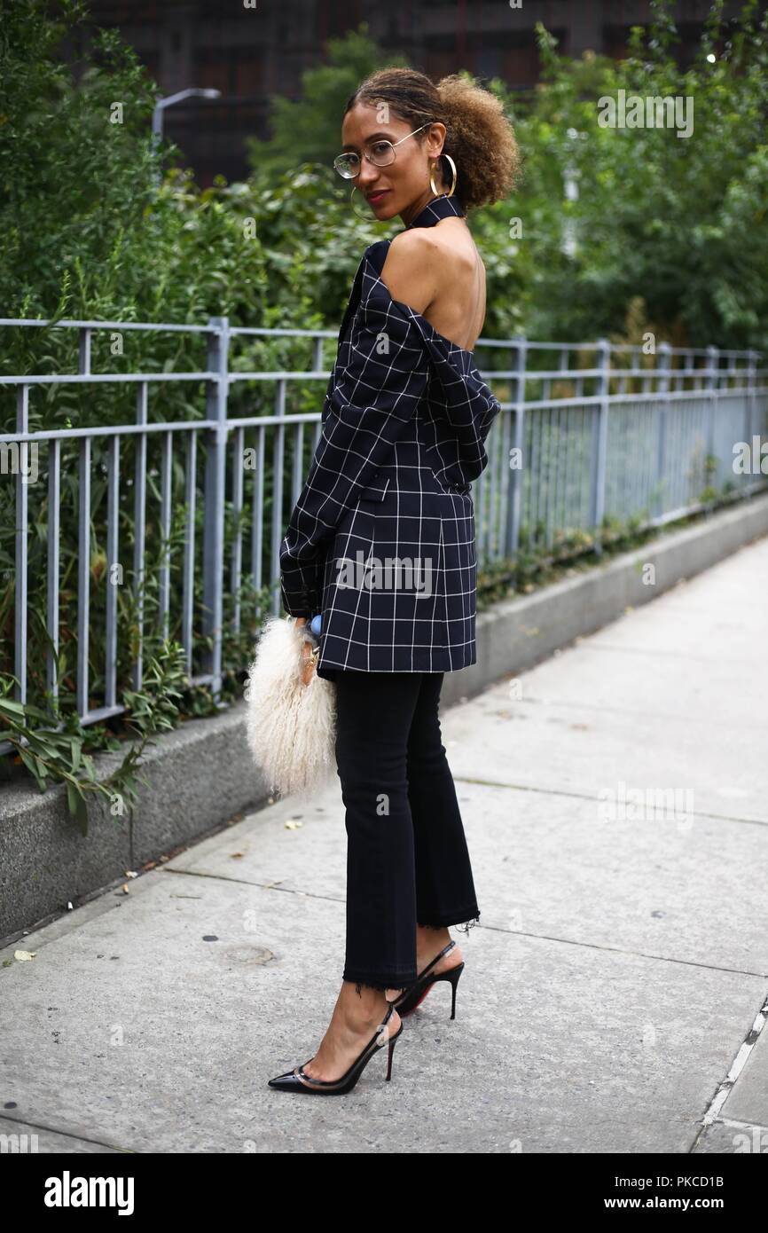 Elaine Welteroth posing on the street during New York Fashion Week - Sept 11, 2018 - Photo: Runway Manhattan ***For Editorial Use Only?*** | usage worldwide Stock Photo