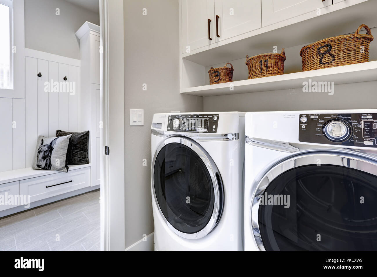 House interior laundry room usa hi-res stock photography and images - Alamy