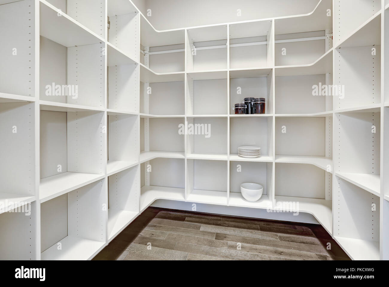 Laundry home interior hi-res stock photography and images - Alamy