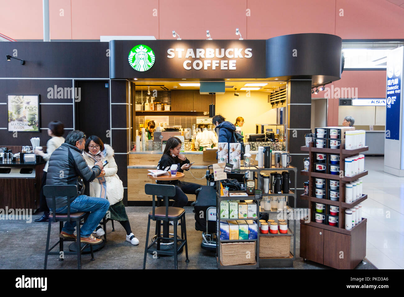 Japan Osaka Kansai International Airport Kix Interior Terminal One Ground Floor Arrival Area Starbucks Coffee Shop With People At Counter Stock Photo Alamy Japan Osaka Kansai International Airport Kix Interior Terminal One Ground Floor Arrival Area Starbucks Coffee Shop With People At Counter Stock Photo Alamy