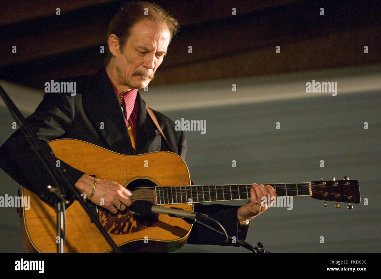 Bluegrass & Folk Music at the Watermelon Park Fest combines a beautiful ...
