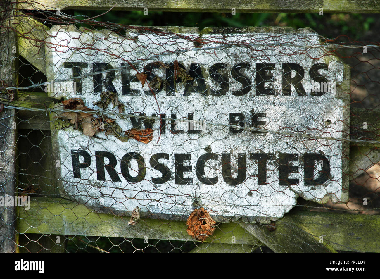 Trespassers will be prosecuted hires stock photography and images Alamy