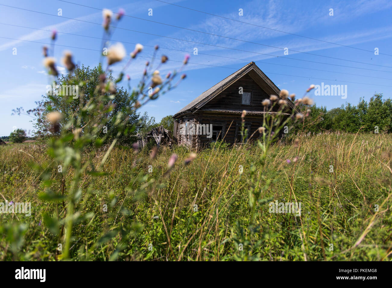Abandoned wooden house in a Russian nord village Stock Photo - Alamy