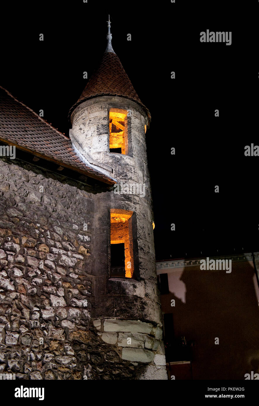 Night view of the 12th century Palais de l'Isle jail in Annecy, capital of the Haute-Savoie department (France, 21/06/2010) Stock Photo