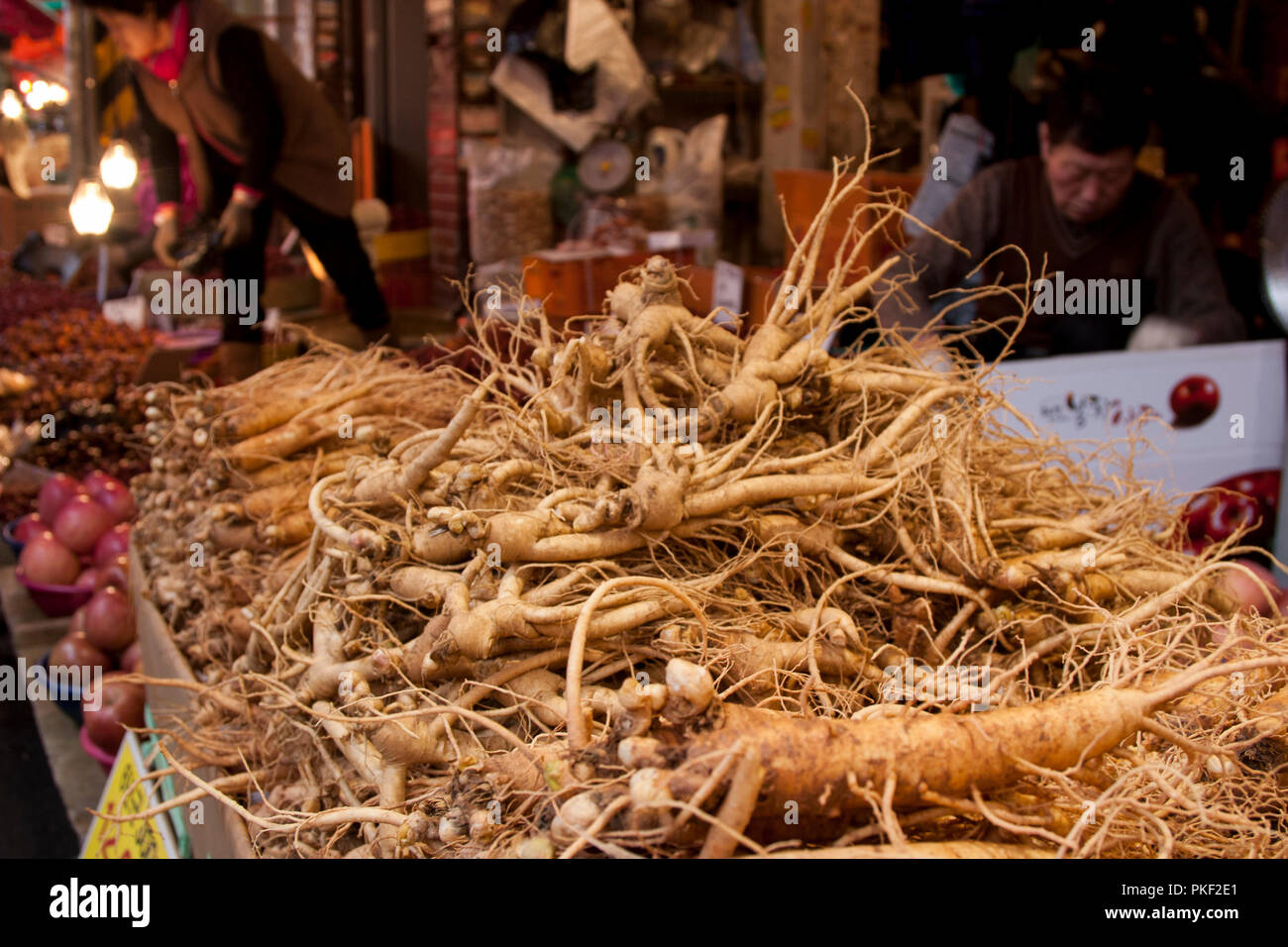 Dried ginseng hires stock photography and images Alamy