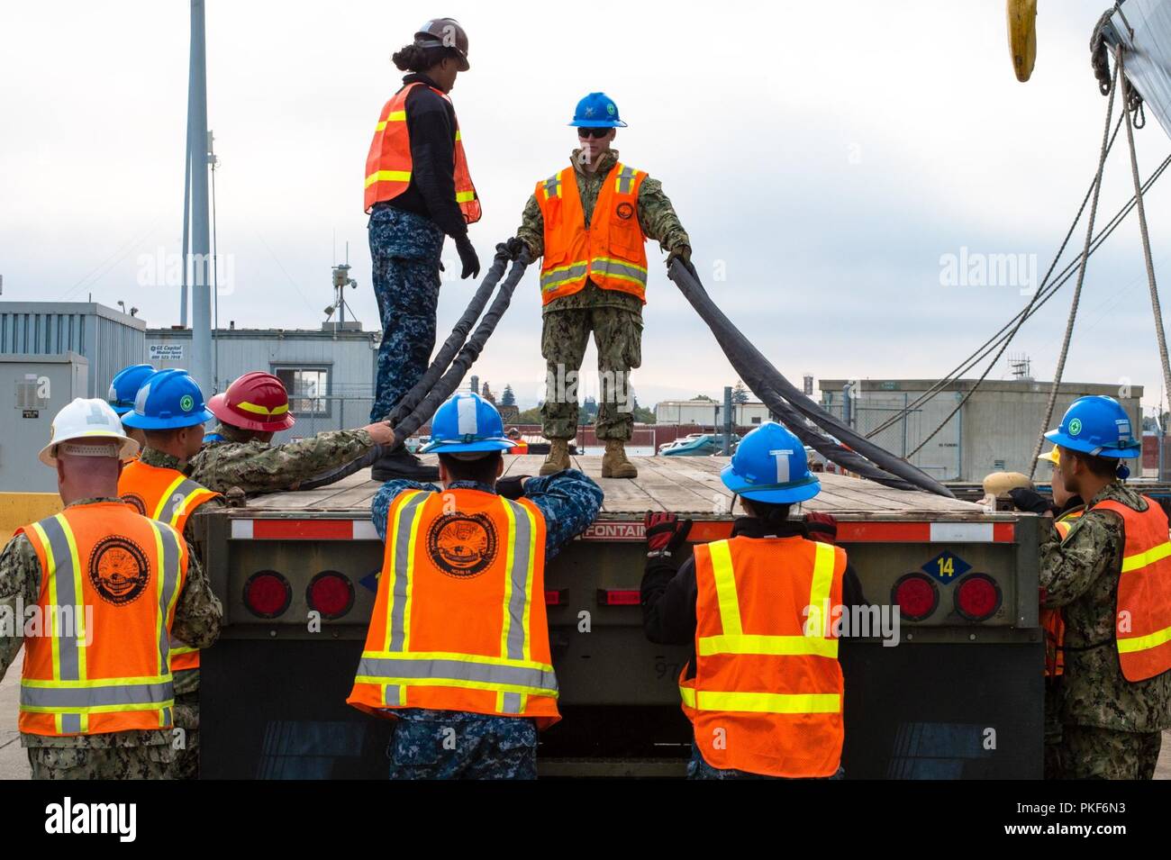 Navy cargo handling battalion nchb 14 hi-res stock photography and ...