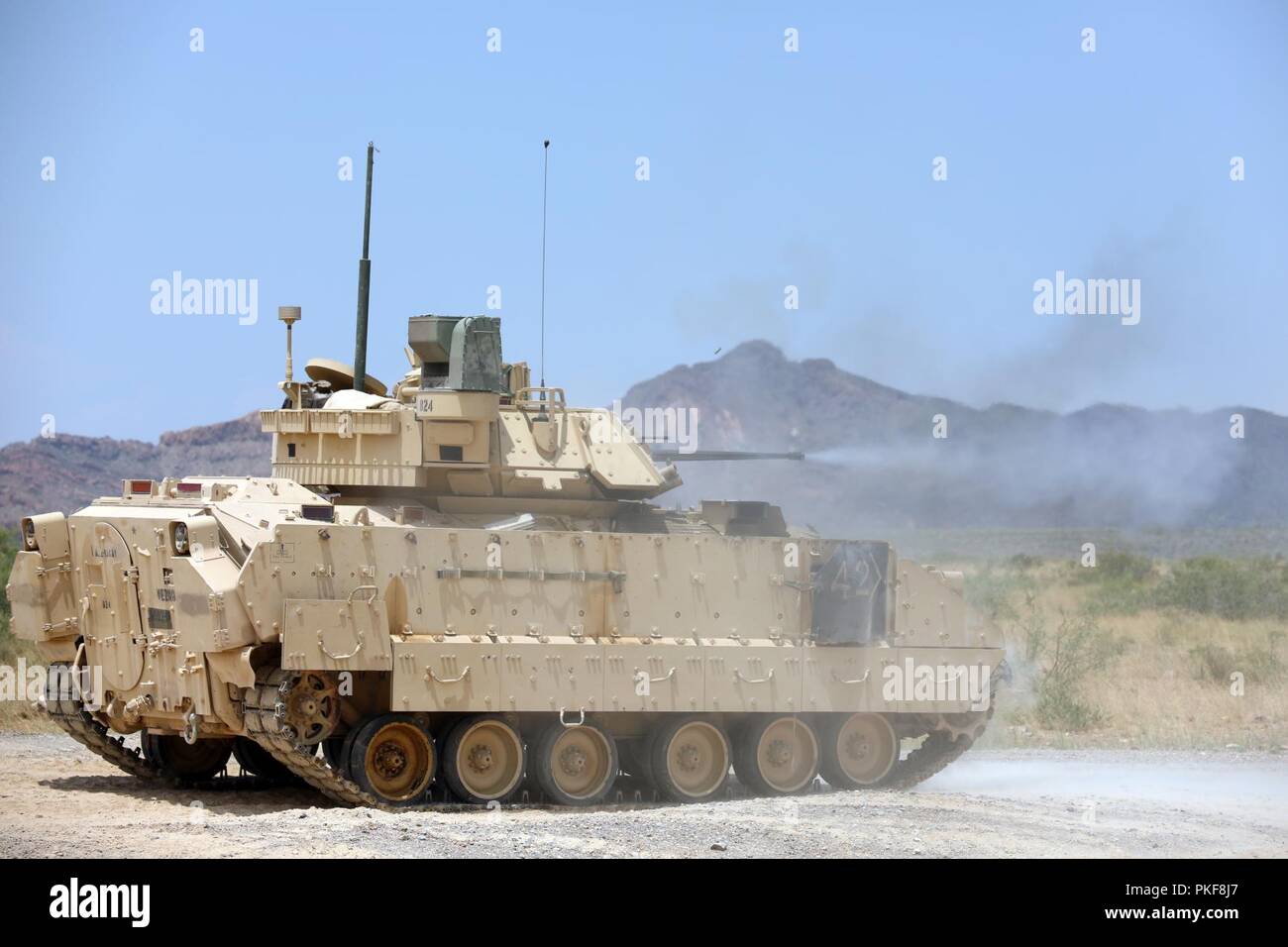 M♦ 希少 ヴィンテージ　U.S ARMY 　２段ラック エイ・アイ・エス スチールラック ミニラック2段/KS-MR2D メッキ