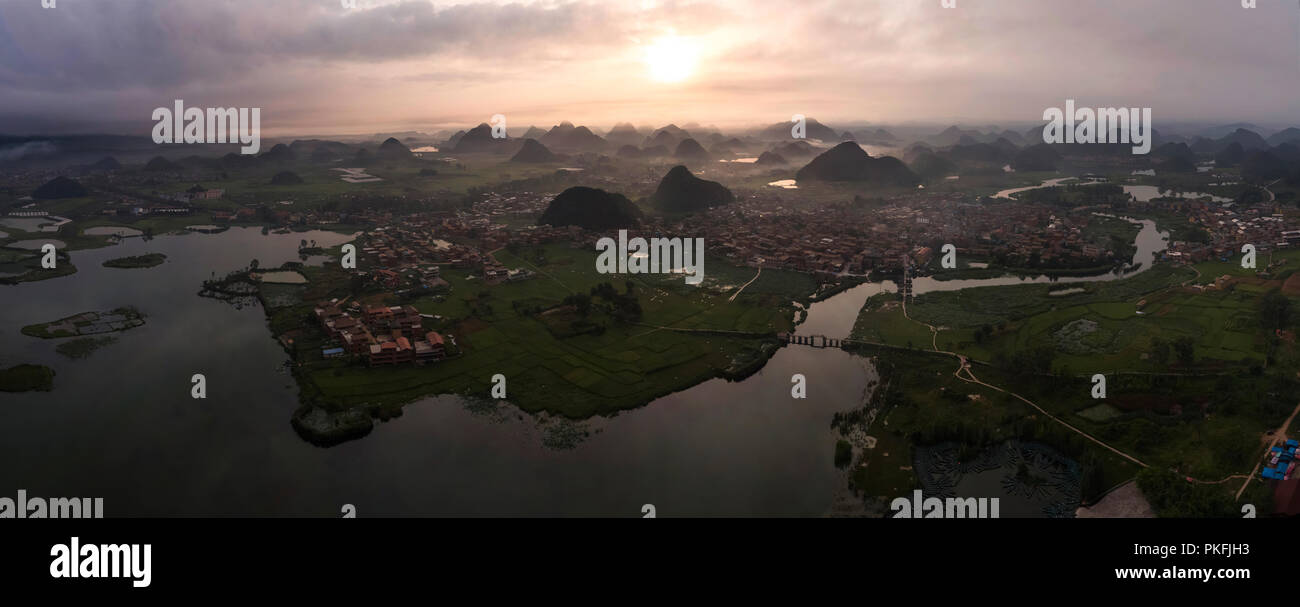 Aerial view of yunnan province hi-res stock photography and images - Alamy