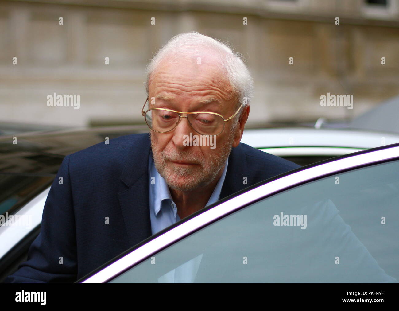 Actor michael cane hi-res stock photography and images - Alamy