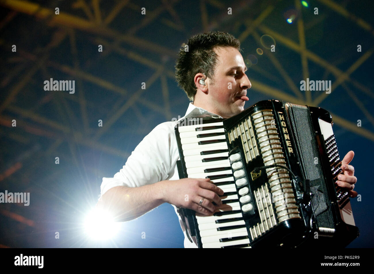Accordeon duo hires stock photography and images Alamy