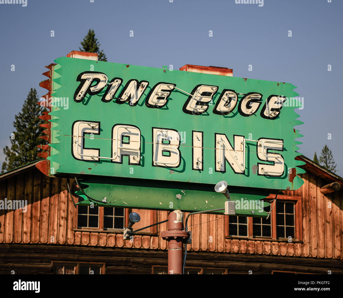 Classic Old Vintage Neon Sign For Pine Edge Cabins Silver Gate