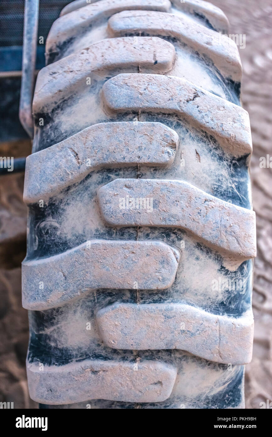 Tractor Tire Tread Patterns