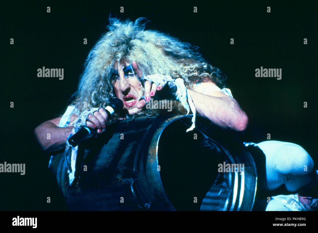 London, UK. Dee Snider of Twister Sister. Circa 1980s. Ref:  LMK29-33979-100412 Bangay/Landmark/MediaPunch Stock Photo - Alamy