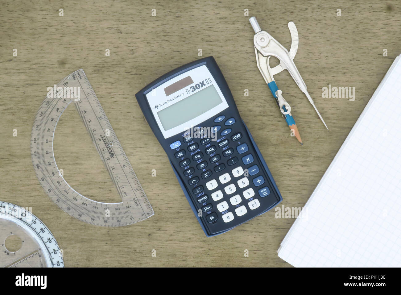Calculator graph paper hires stock photography and images Alamy