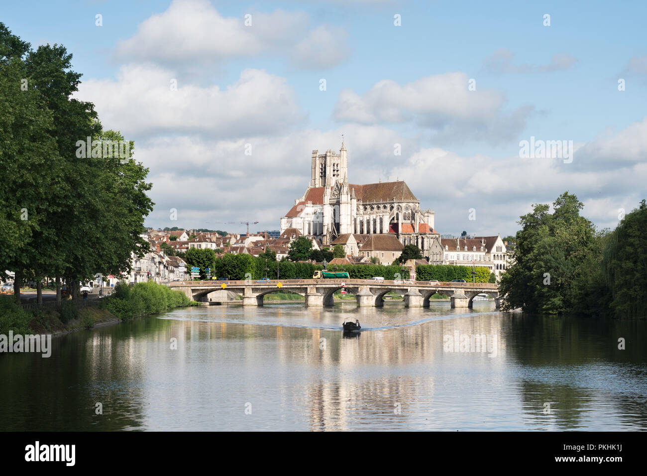Cathedral Saint-Étienne (St. Stephen)  reflected in the river Yonne, Auxerre, Burgundy, France, Europe Stock Photo