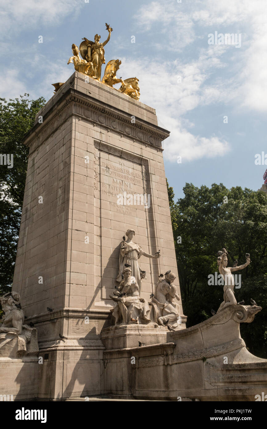 Maine Monument at Merchant's Gate, Central Park, Manhattan, New York ...