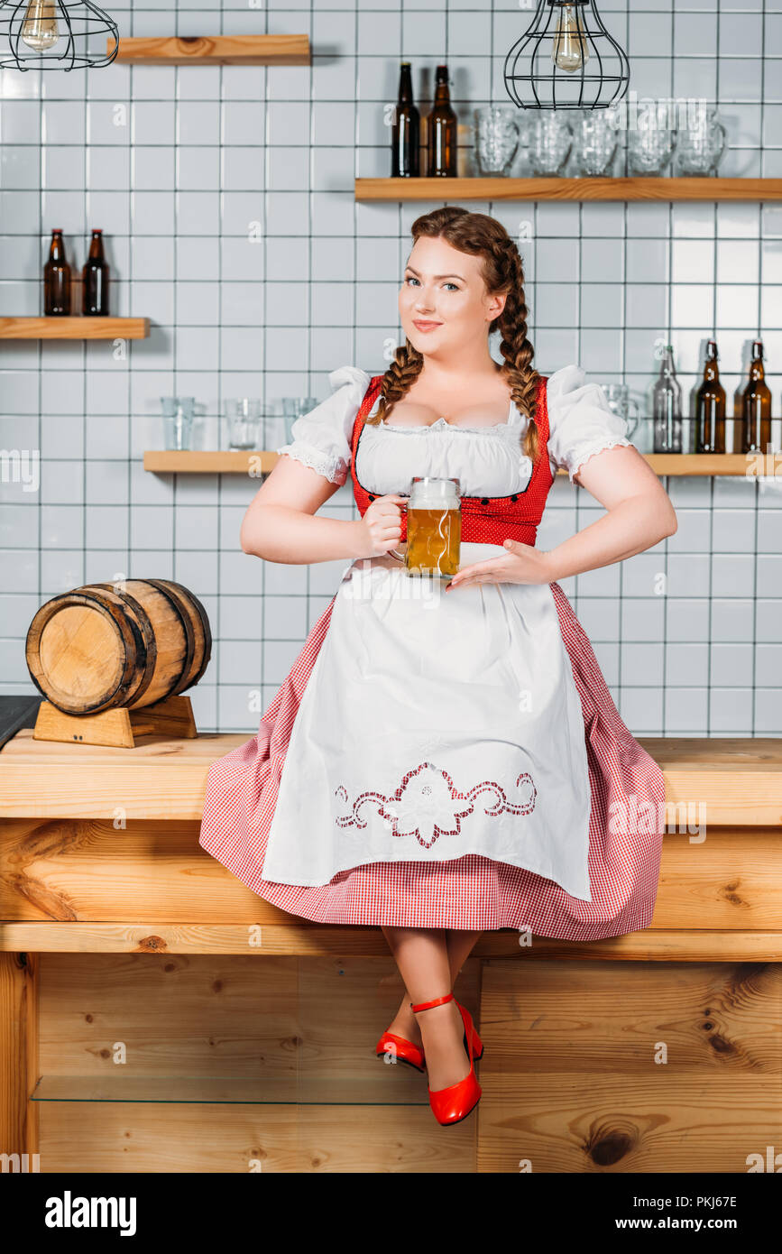 Oktoberfest barmaid outfit shop