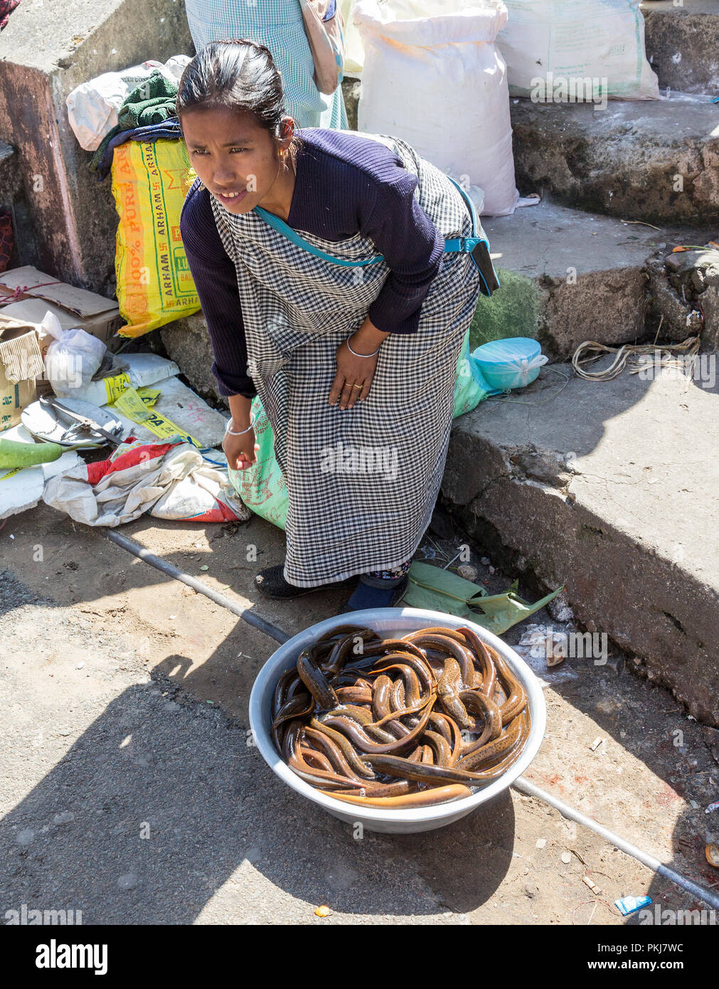 Open air selling hi-res stock photography and images - Alamy