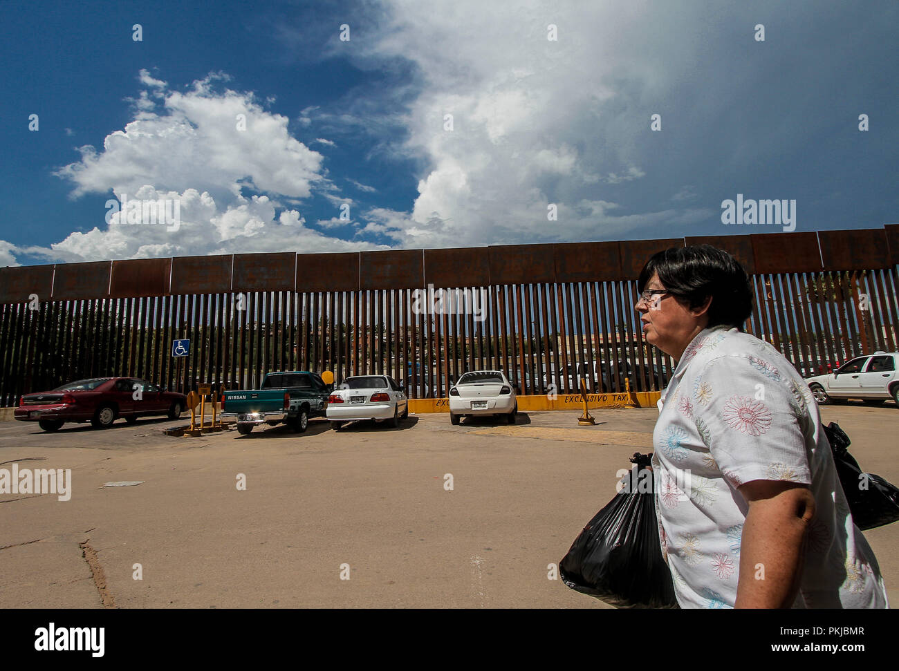 Daily life and around the wall in the border city of Nogales, Sonora ...