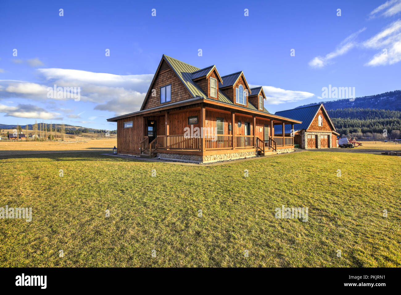 Stone Ranch House Exterior Stock Photos & Stone Ranch House Exterior