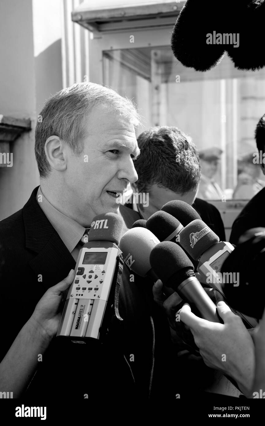 Outgoing Prime Minister Yves Leterme pictured as he arrives in the Wetstraat 16 before the Chamber plenary session in the Belgium parliament (Belgium, Stock Photo