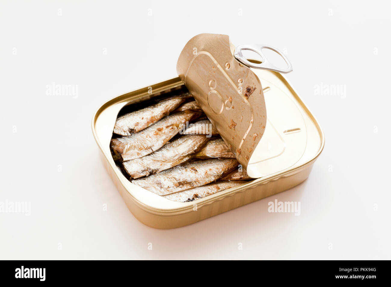 Can of sardines marinated in olive oil (sardines tin, sardines can