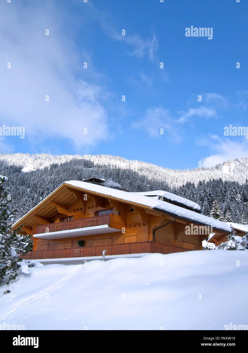 Wooden cottage in Swiss Alps Stock Photo Alamy