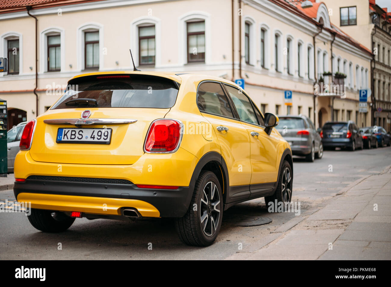 File:FIAT 500X Sport (3BA-33413PM).jpg - Wikimedia Commons