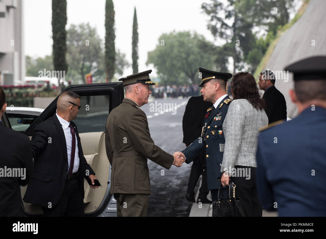 Mexico City, Mexico. 13th Sep, 2018. U.S. Marine Corps Gen. Joe Dunford, chairman of the Joint Chiefs of Staff, is greeted by Mexican Brig. Gen. Mario Verduzco, Deputy Director of the Heroic Colegio Militar (The Mexican Military Academy), during a visit to the academy for a Military Parade hosted by Mexican President, Enrique PeÐ¦a Nieto, in Mexico City, Mexico, Sept. 13, 2018. Credit: Us Joint Staff/Russian Look/ZUMA Wire/Alamy Live News Stock Photo