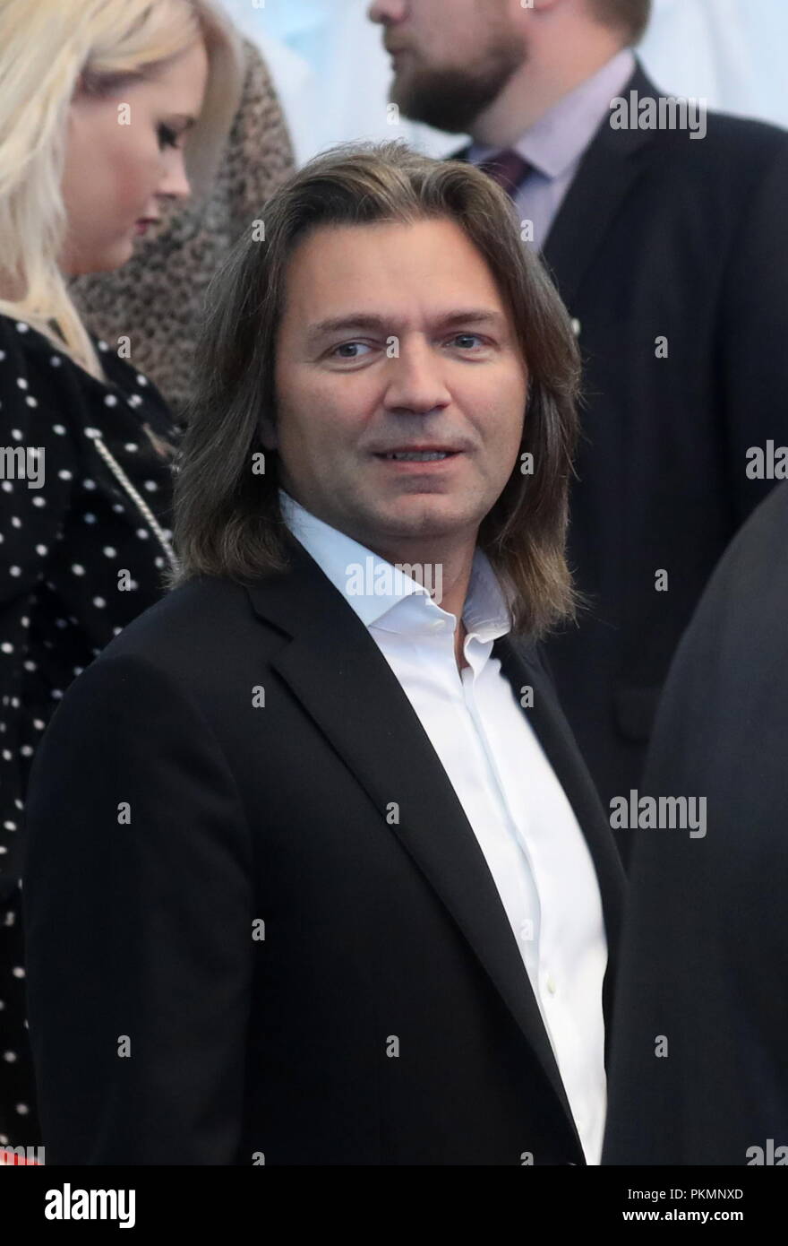 Malikov compared his children to each other, which his daughter did not like 12.07.2018 27 Malikov compared his children to each other, which his daughter did not like 12.07.2018 78