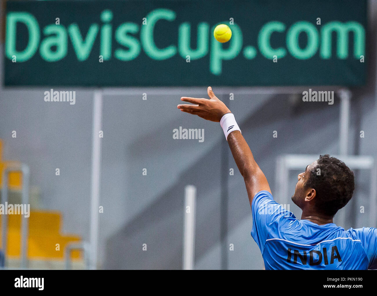 Kraljevo, Serbia. 14th September 2018, Kraljevo Sports Venue, Kraljevo, Serbia; Tennis Davis Cup World Group, Play-off, Serbia versus India; Ramkumar Ramanathan (IND) serves Credit: Nikola Krstic/Alamy Live News Stock Photo