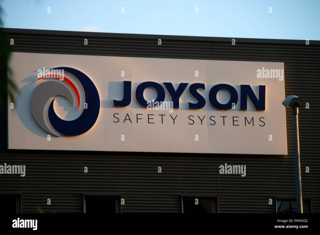 Das Logo Der Marke Joyson Safety Systems Berlin Nur Fuer Redaktionelle Verwendung Keine Werbung Referenzdatenbank Http Www 360 Berlin De C J Stock Photo Alamy