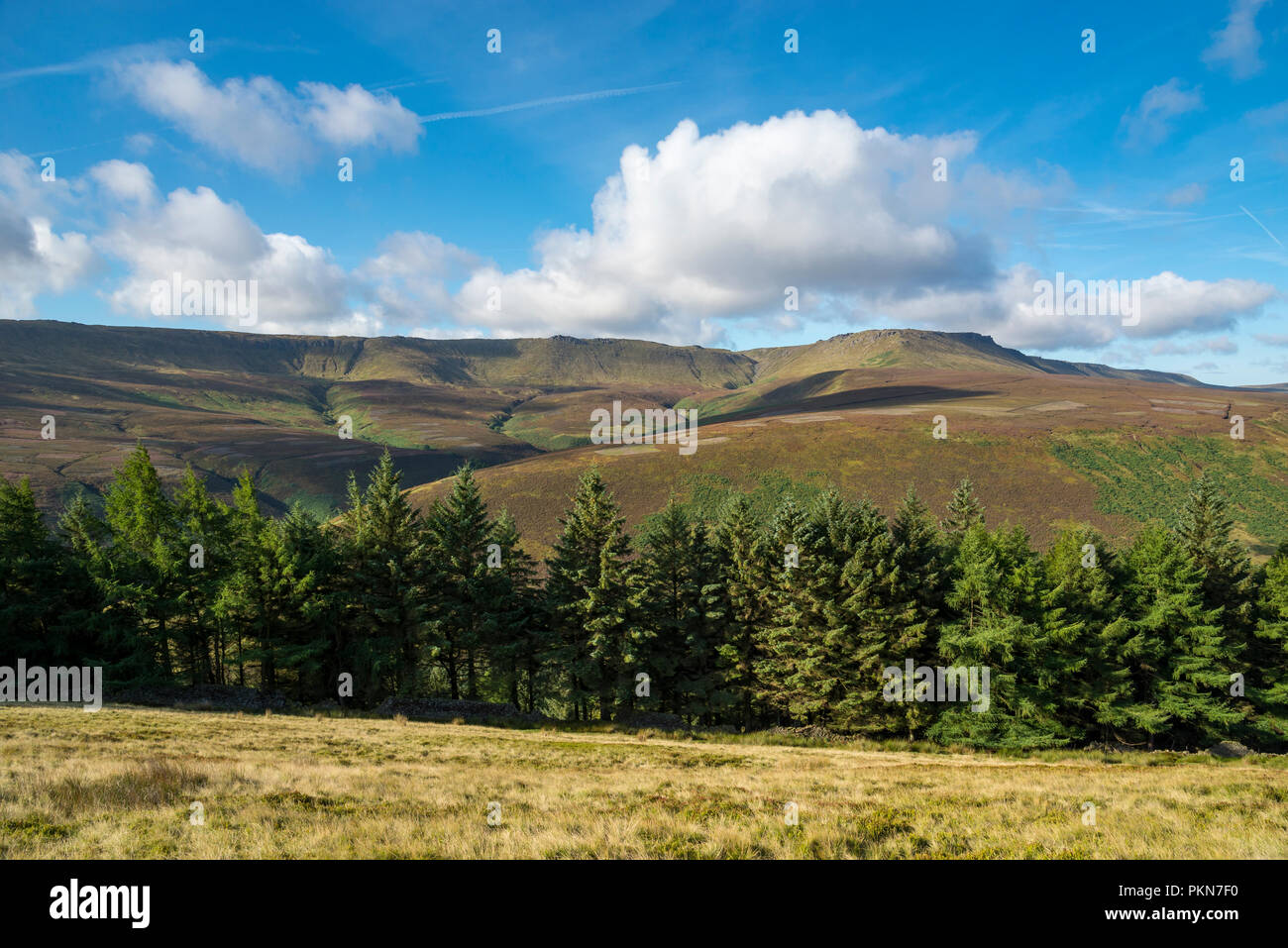 Moorland landscape beside the Snake Pass between Glossop and Bamford ...