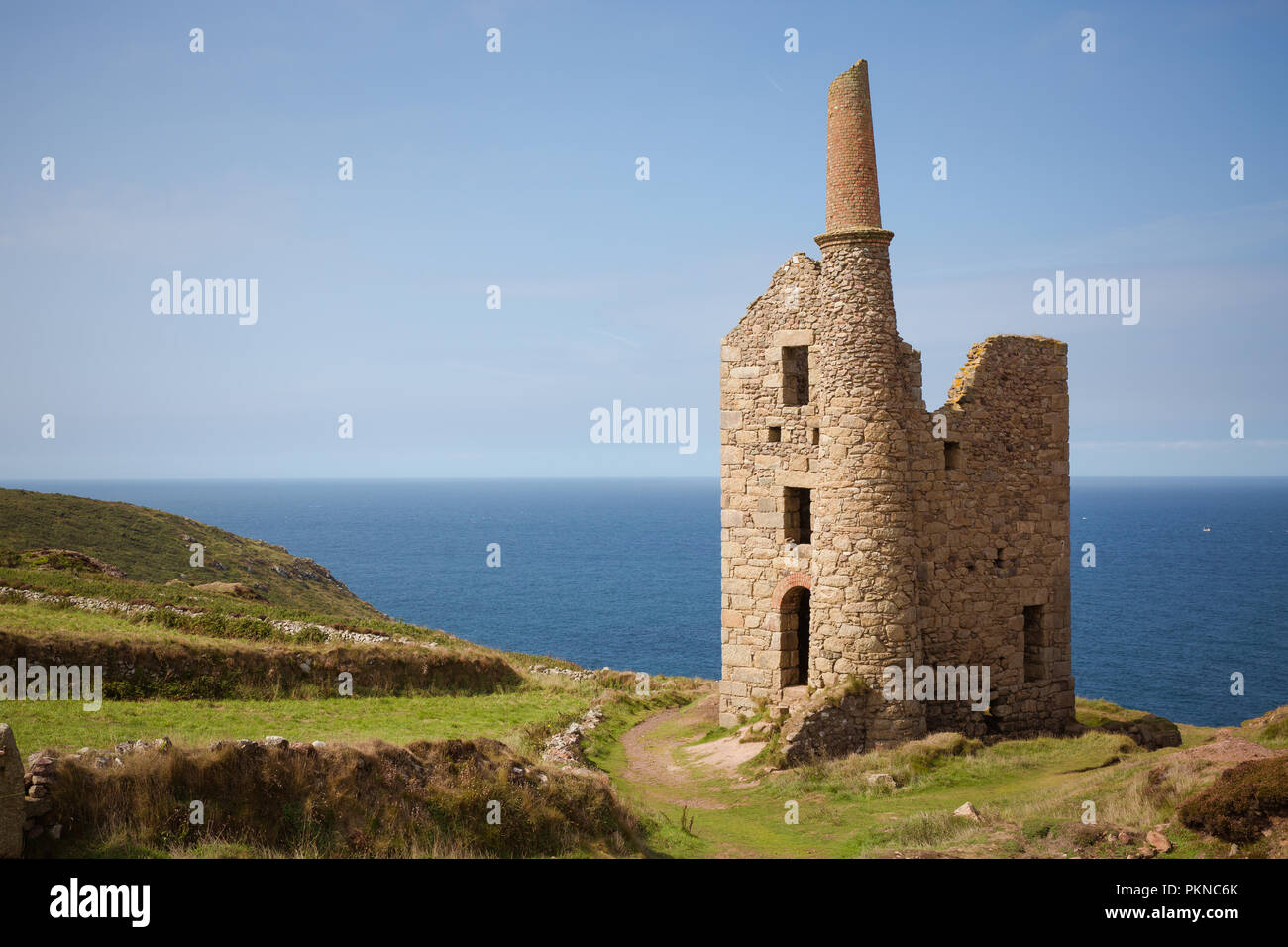 Botallack cornwall and poldark hi-res stock photography and images - Alamy