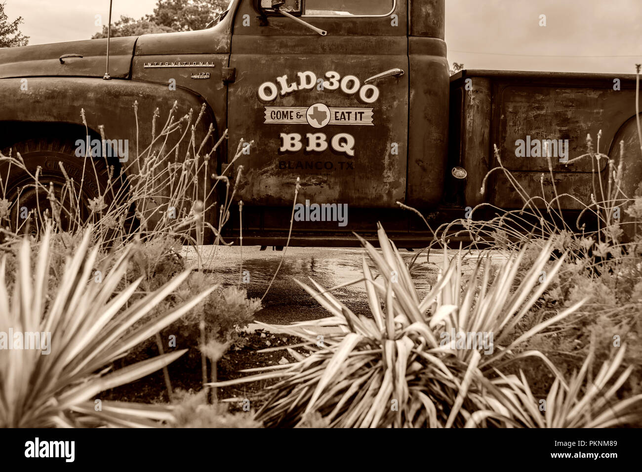 truck advertising BBQ restaurant, Texas USA Stock Photo - Alamy
