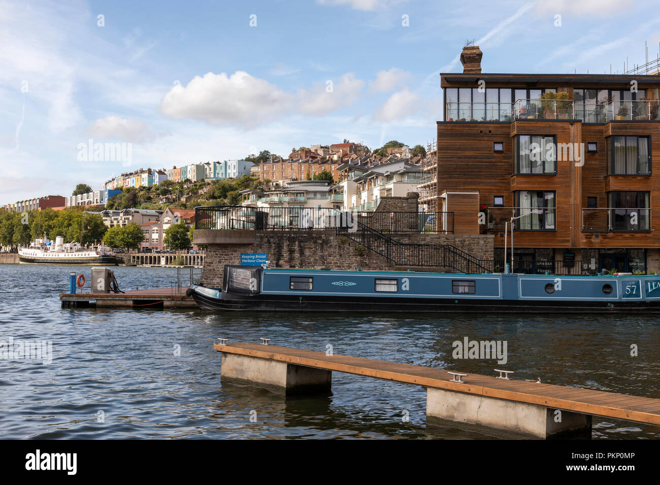 Porto Quay, Millennium Promenade, Bristol's floating harbour, Harbourside, City of Bristol, England, UK Stock Photo
