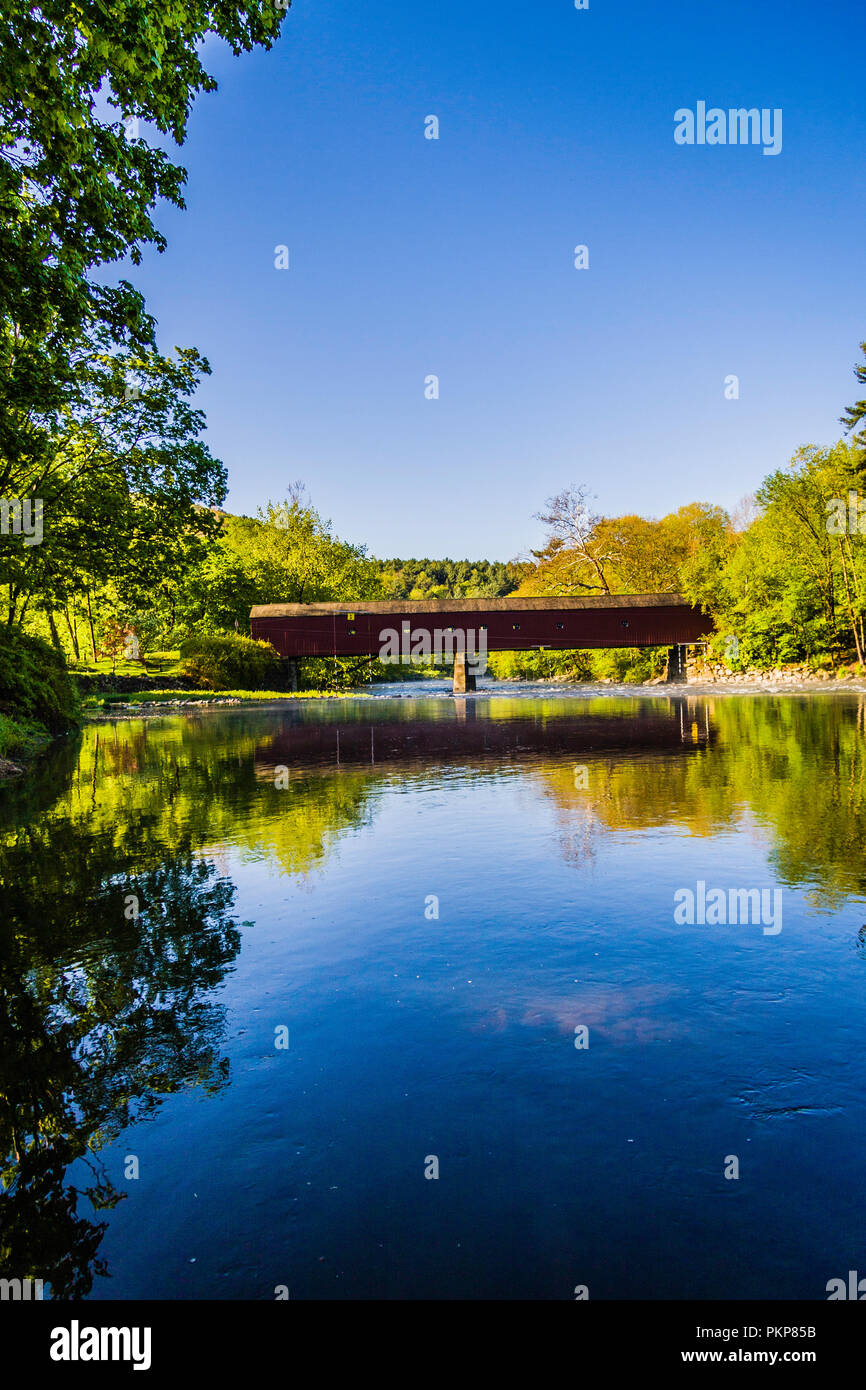 Covered Bridge West Cornwall, Connecticut, USA Stock Photo - Alamy
