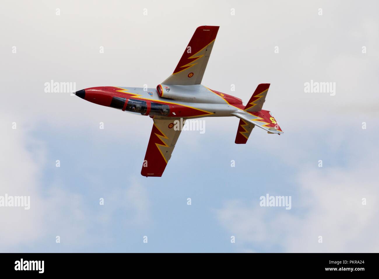 The Spanish Air Force Patrulla Aguila Casa C 101 Aviojet Performing At The 18 Royal International Air Tattoo Stock Photo Alamy The Spanish Air Force Patrulla Aguila Casa C 101 Aviojet Performing At The 18 Royal International Air Tattoo Stock Photo Alamy