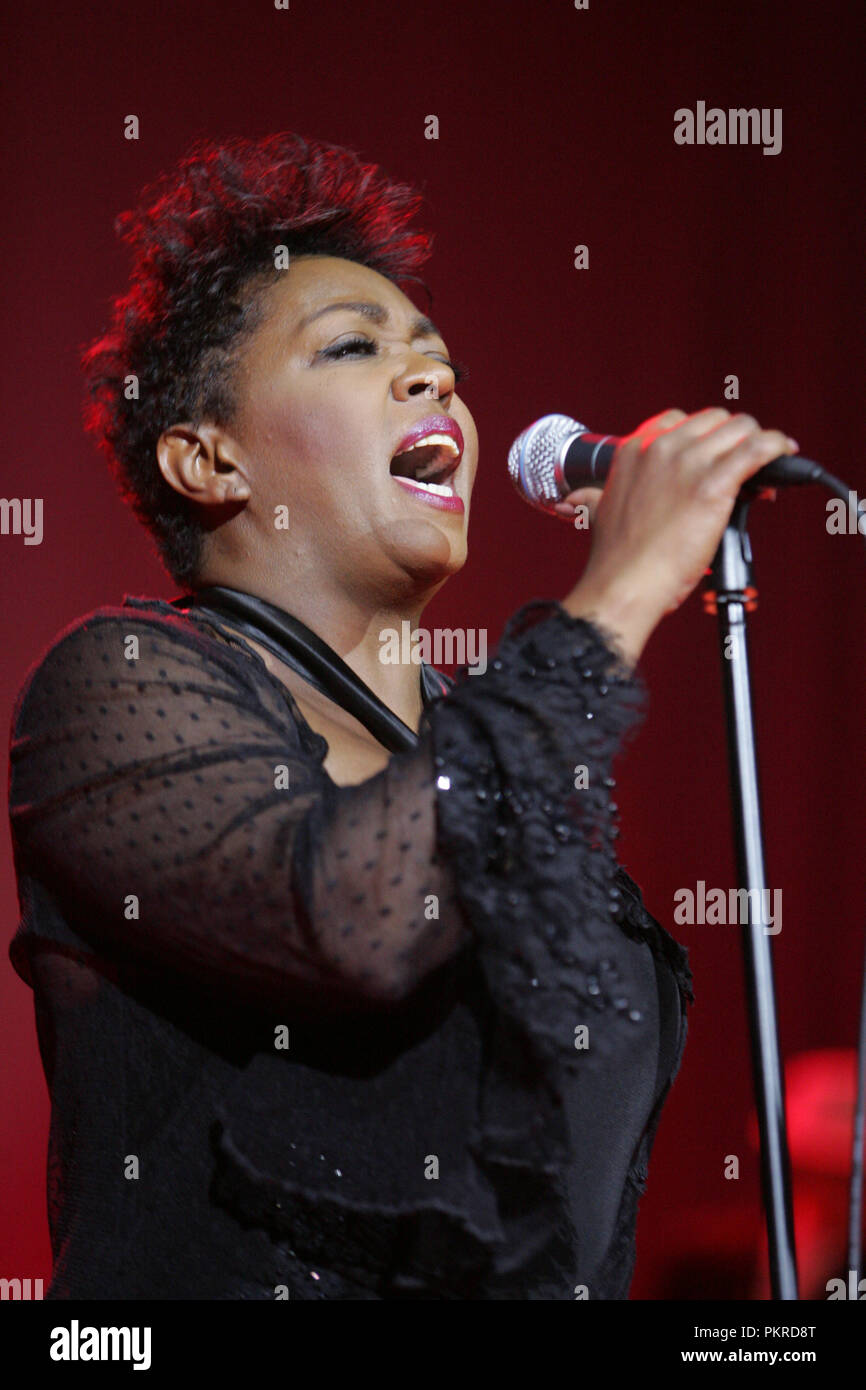 Anita Baker performs in concert at the Seminole Hard Rock Hotel and ...