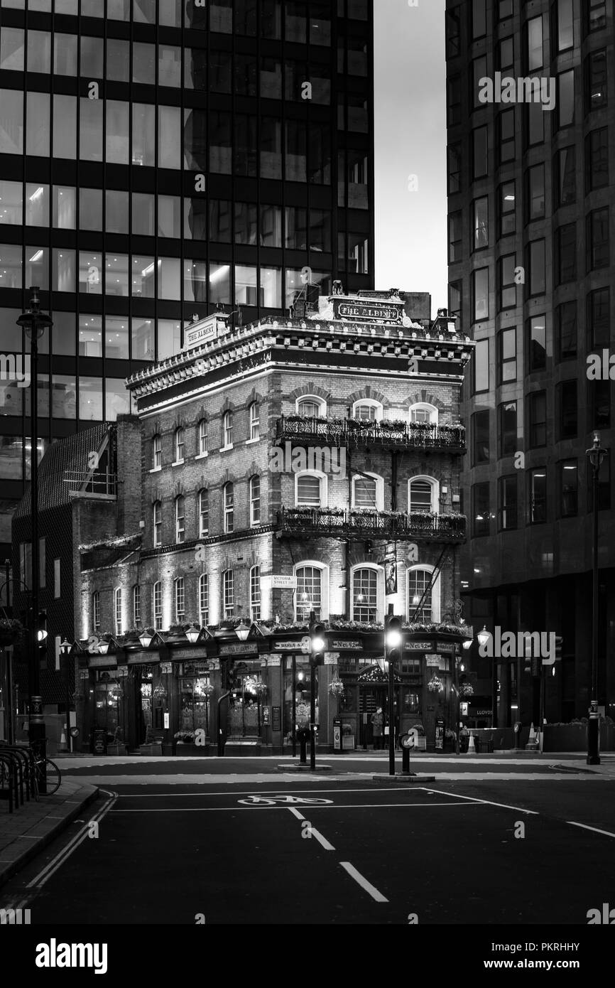 Modern pub Black and White Stock Photos & Images - Alamy