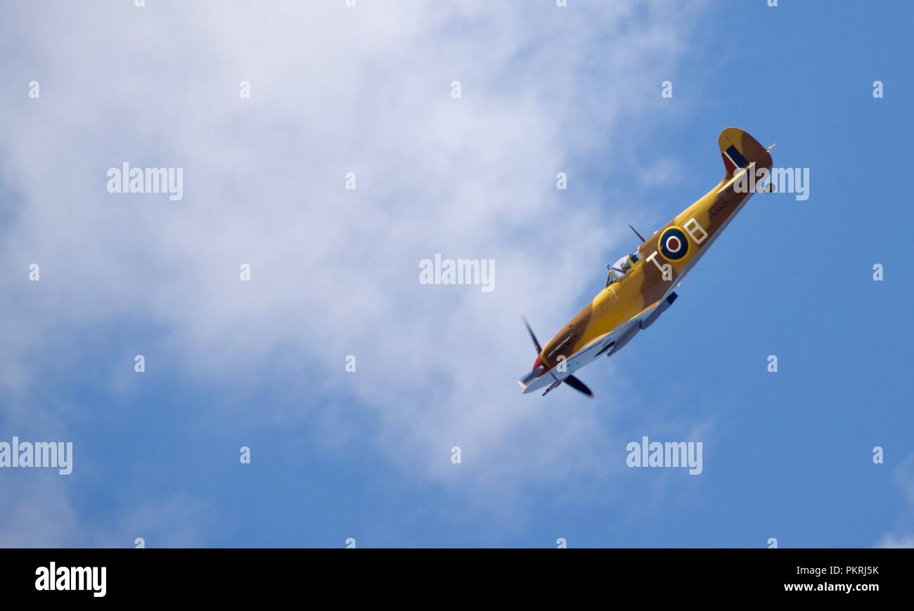 BBMF Supermarine Spitfire LF.IXc ‘MK356 / QJ-3’ flying at the 2018 Royal International Air Tattoo with a new desert camo representing 92 Squadron Stock Photo